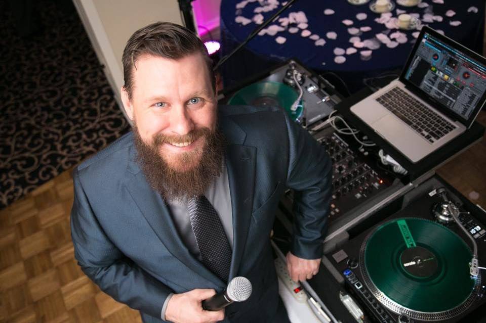 lancaster wedding djs
